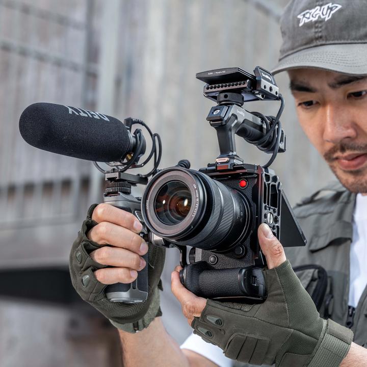 Image du produit SmallRig Cage Kit for Panasonic LUMIX S1R II 4903 (Cage)