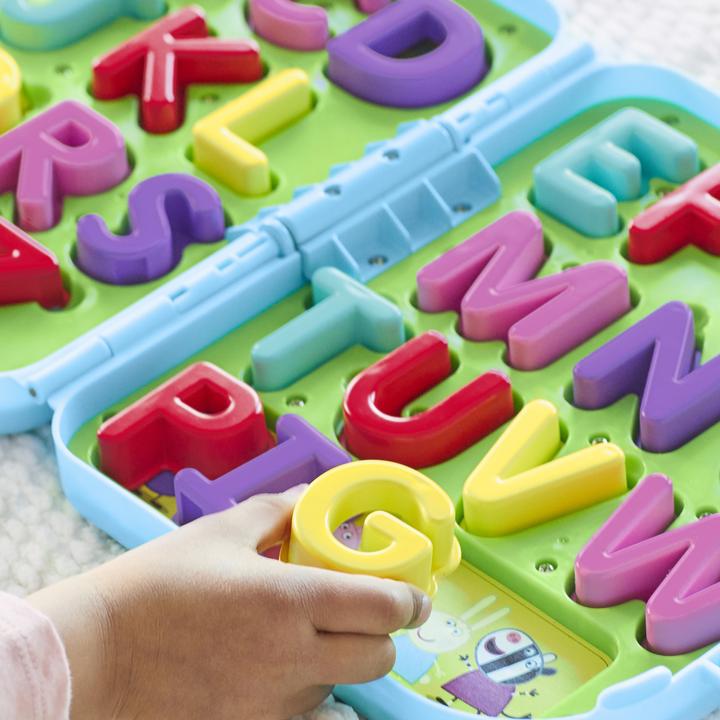 Produktbild Hasbro Peppas Buchstabenbox, Alphabet-Puzzle, Vorschul-Spielzeug