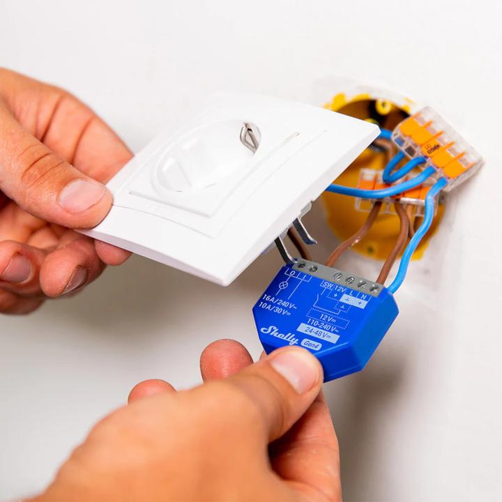 Actual product image Shelly 1 Gen4 (Switch actuator)