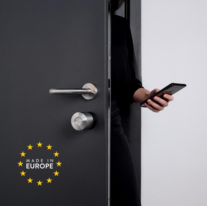 Actual product image Nuki Smart Lock Pro CH cylinder (Smartphone)