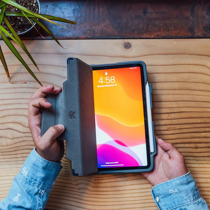 Image du produit STM Dux Plus Case (iPad 10.9 (2022))