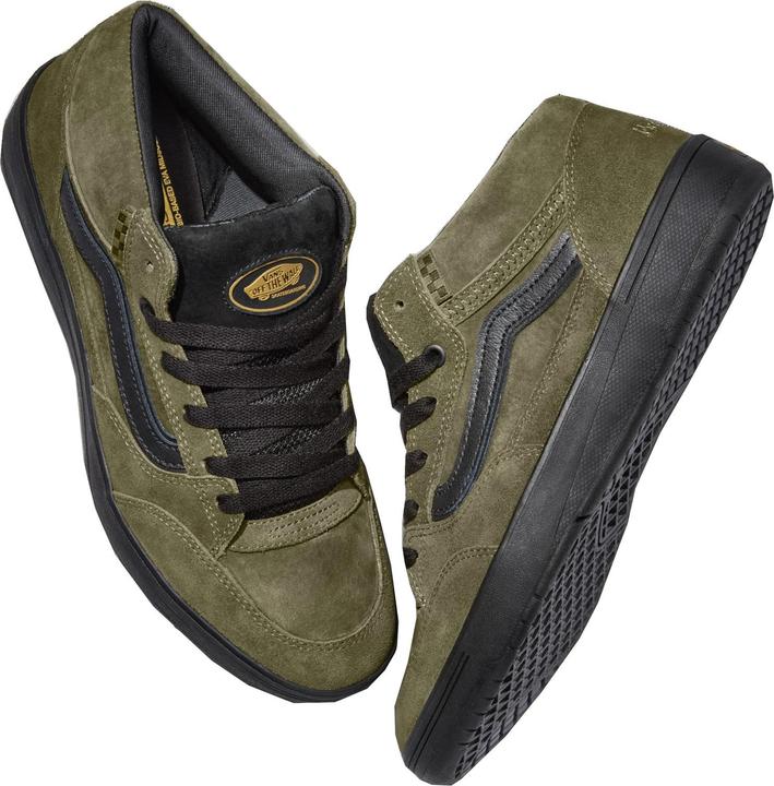 Vans Zahba Beatrice Domond (42)