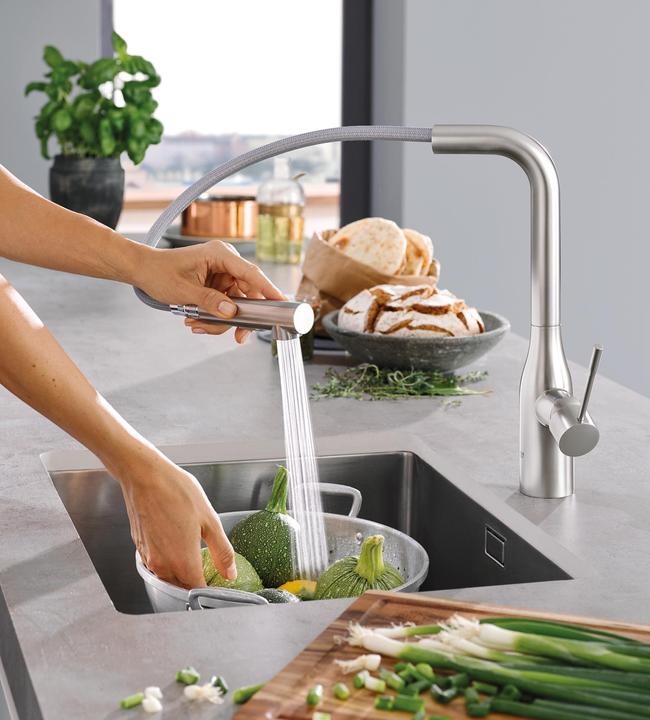 Actual product image Grohe Essence single-lever sink mixer