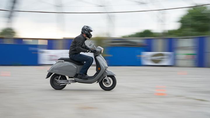 Immagine prodotto Kumpan Electric 54 I:conic (45 km/h, 4000 W)