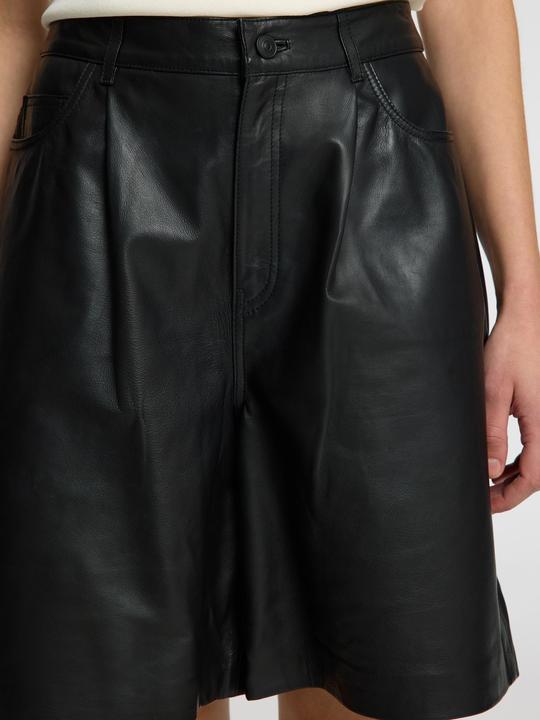 Immagine prodotto Selected Femme Pantaloncini in pelle a vita alta (34)