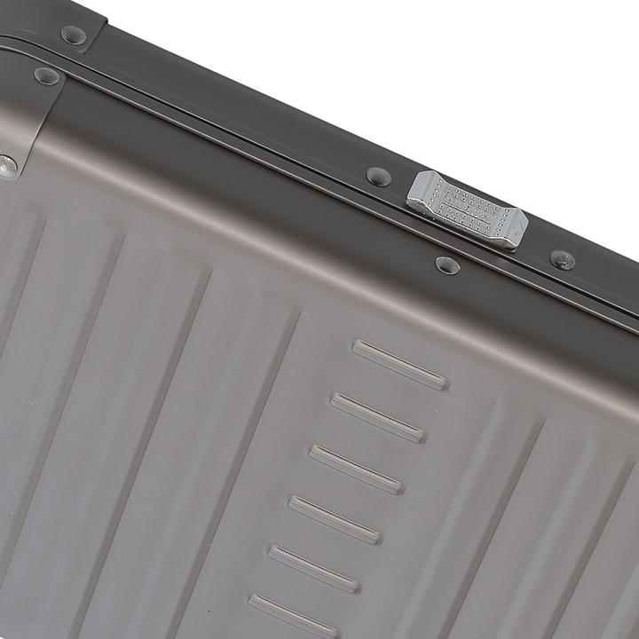 Actual product image Aleon Aluminium Vanity Case 10.5"