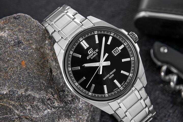 Actual product image Casio EFV-150D-1AVUEF (Chronograph, 43 mm)