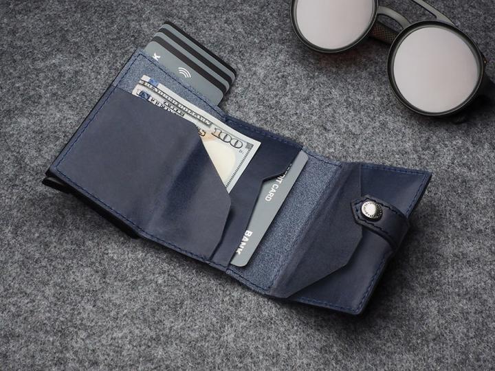 Produktbild Pularys Wallet HIKER GO Kreditkartenetui