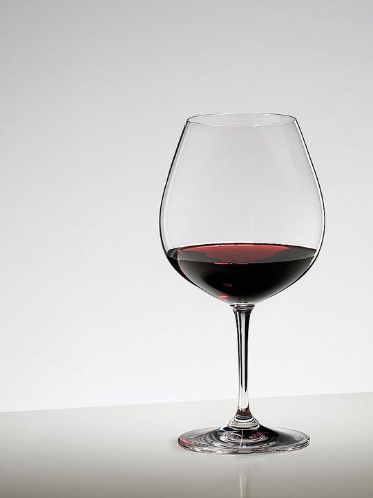 Produktbild Riedel Serie VINUM Pinot Noir / Burgunder rot 725 ml 4 Stück im Set (72.50 cl, 4 Gläser, Rotweingläser)