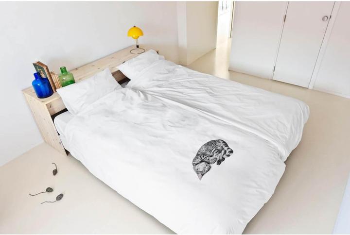 Actual product image Snurk Cat Ollie