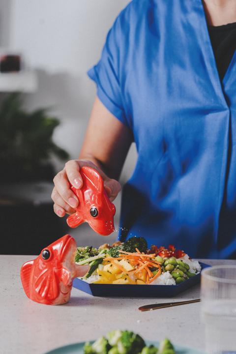Produktbild Lund-Stougaard Salt & pepper Dispenser - Fishes for Dishes (210730) (Pfeffer, Salz)