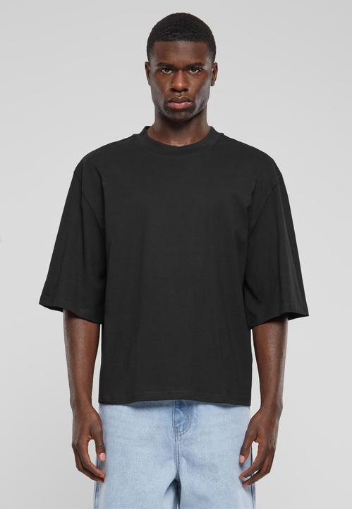Actual product image Urban Classics Organic Oversized Cropped Tee - 138081 (S)