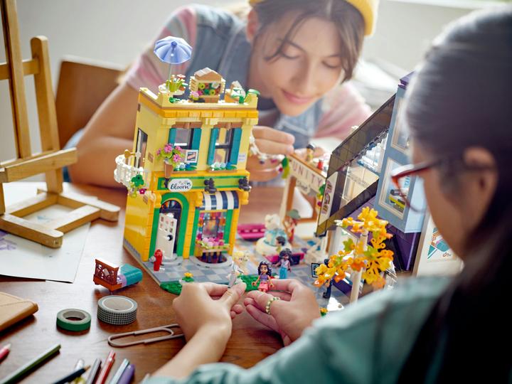 Actual product image LEGO City centre (41732, LEGO Friends)