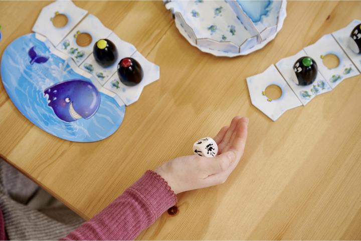 Produktbild Zoch ZOC05181 - Da ist der Wurm drin, Kartenspiel, für 2-5 Spieler, ab 4 Jahren (DE-Ausgabe) (Deutsch)
