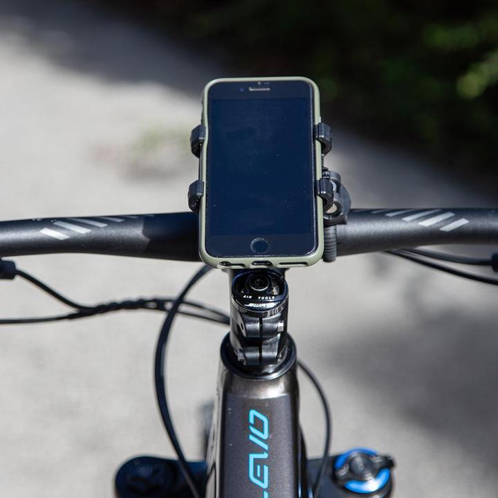 Actual product image Sp Connect Universal Phone Clamp