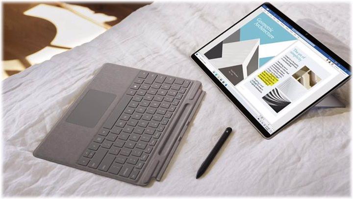 Produktbild Microsoft Surface Pro X (13", Microsoft SQ2, 16 GB, 256 GB)