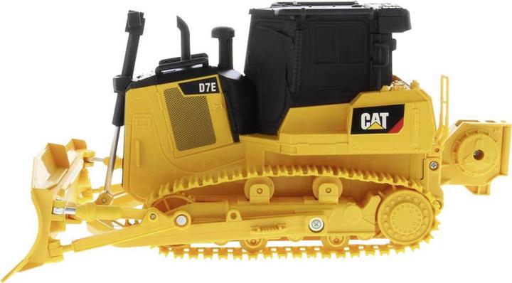 Actual product image Diecast Masters RC Function Model R/C Cat D7E Dozer 1:24