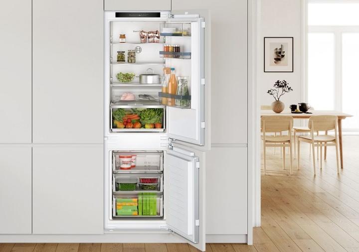 Produktbild Bosch Hausgeräte KIN86ADD0 (260 l)