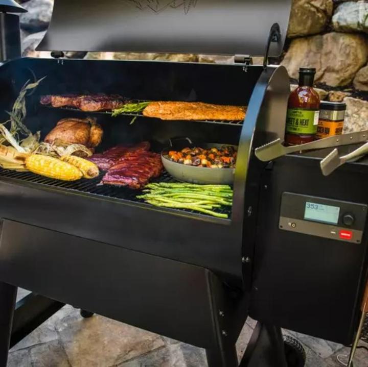 Actual product image Traeger Pro 780
