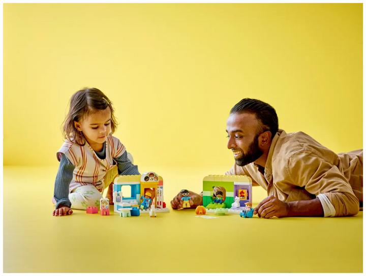 Immagine prodotto LEGO Gioca e divertiti all'asilo nido (10992) (10992)