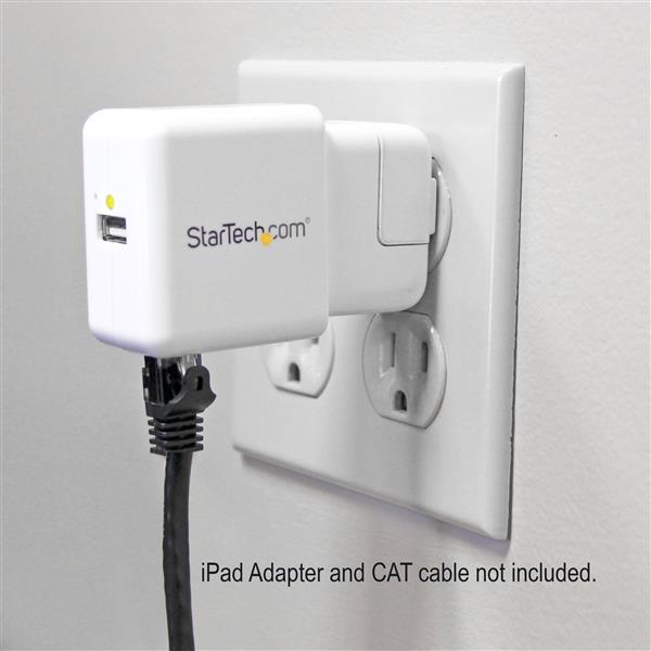 Actual product image StarTech Mobile Wireless WiFi Travel Router for iPad / Tablet / Laptop - USB Powered with Charging Port