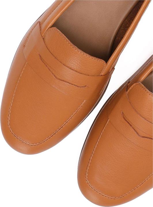 Actual product image Inuovo This classic slip-on shoe from convinces with its simple elegance in a penny loafer look. (42)