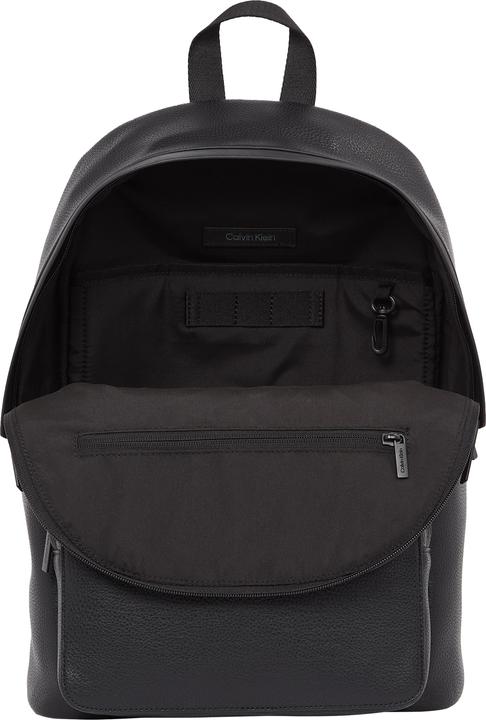 Produktbild Calvin Klein Ck Must Round Bp (51% RECYCLED POLYESTER, 49% POLYURETHANE)