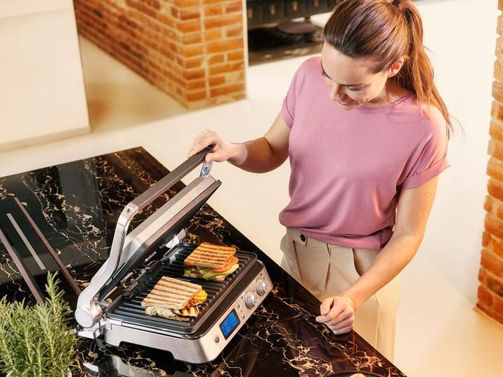 Actual product image Braun MULTIGRILL 9 CG9047