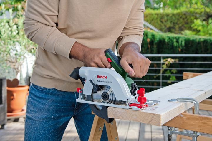 Produktbild Bosch Home & Garden UniversalCirc 18V-53