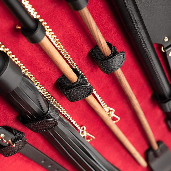 Image du produit Bedroom Fantasies Valise de Bondage 17 Pièces - Cuir de Vache