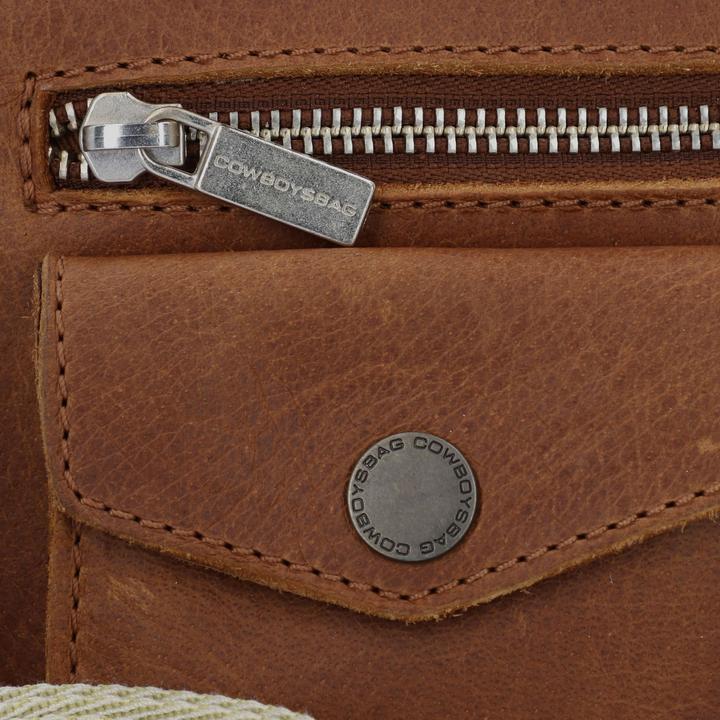 Actual product image Cowboysbag Franklin shoulder bag leather 22 cm