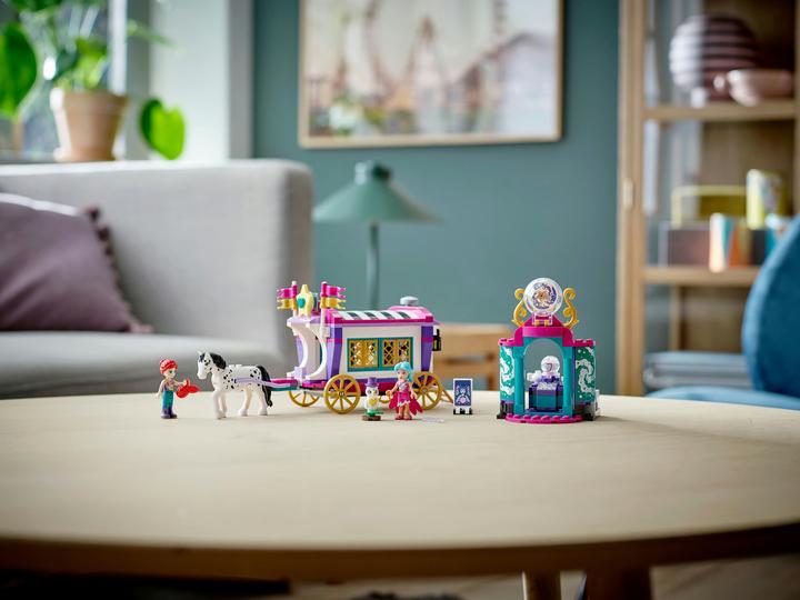 Produktbild LEGO Magischer Wohnwagen (41688, LEGO Friends)