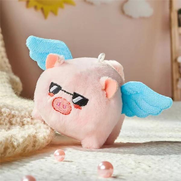 Actual product image Kögler Flying piggy, with vibration and rotating tail in 3 assorted designs (6 cm)
