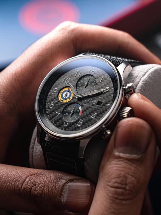 Produktbild AVI-8 AV-4011-0W Hawker Hurricane (Chronograph)