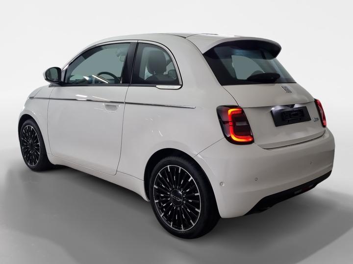 Immagine prodotto Fiat 500 elettrico 87 kW La Prima di Bocelli Top (Elettrico, 119 CV)