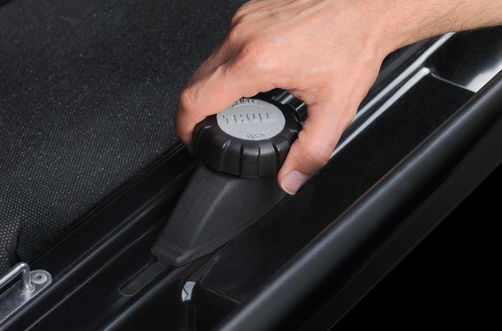 Actual product image Thule Dynamic (430 l)