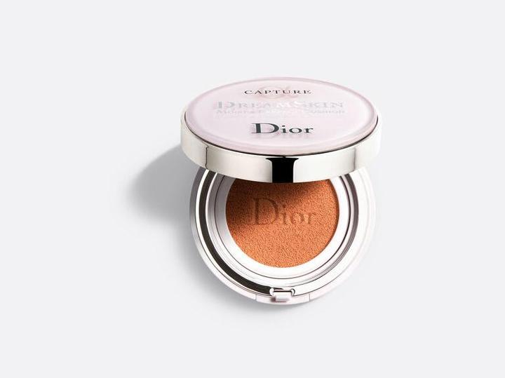 Actual product image Dior Dreamskin Moisturizer Cushion No 030 (030 Beige)