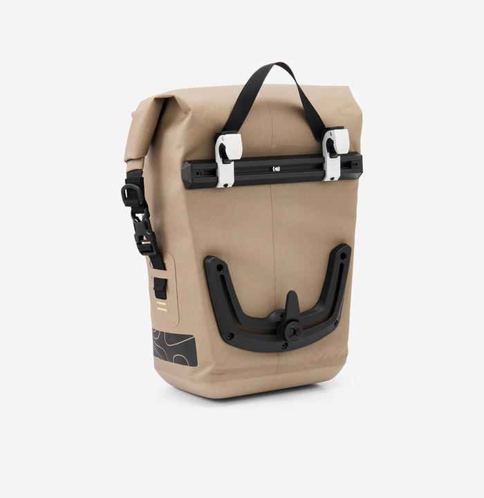 Actual product image Rockrider Fahrradtasche Gepäcktasche Touring ADVT 900 14 l wasserdicht IPX6 (14 l, Luggage carrier bag)