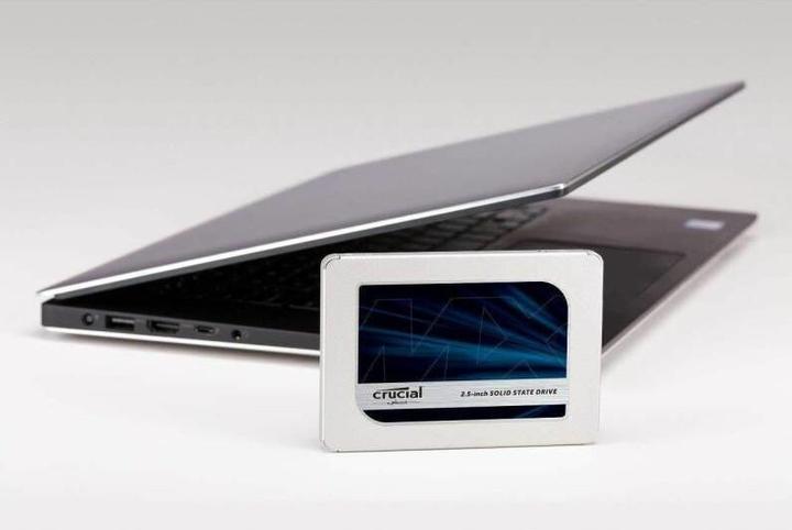 Produktbild Crucial Mx500 (250 GB, 2.5")