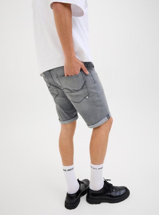 Actual product image Jack & Jones Jjirick Jjfox Shorts Cb 310 Sn (L)