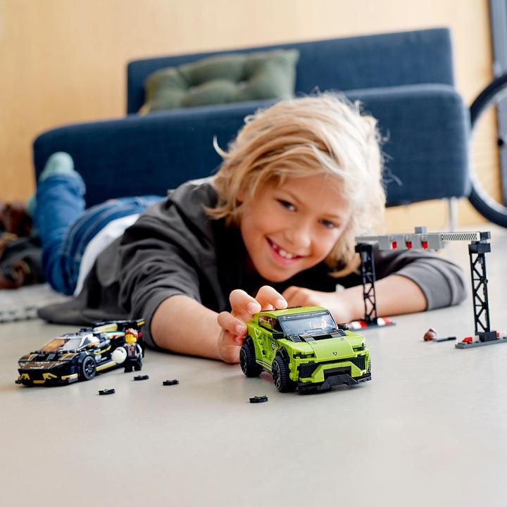 Actual product image LEGO Lamborghini Urus ST-X & Lamborghini Huracán Super Trofeo EVO (76899, LEGO Speed Champions)