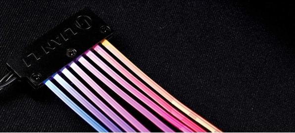 Produktbild Lian-Li Strimer 8-Pin RGB PCIe VGA (Mehrfarbig)