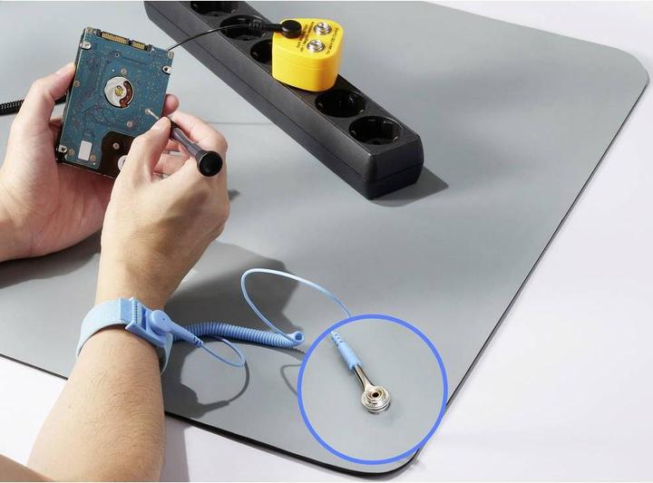 Productafbeelding Tru Components TC-12356316 ESD-matten set Grijs (L x B x H) 550 x 550 x 2 mm 1 S (Statische bescherming)