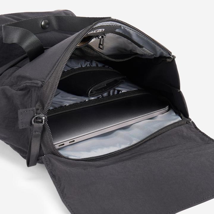 Image du produit Decathlon Petit sac à dos avec compartiment pour ordinateur portable (10 l)