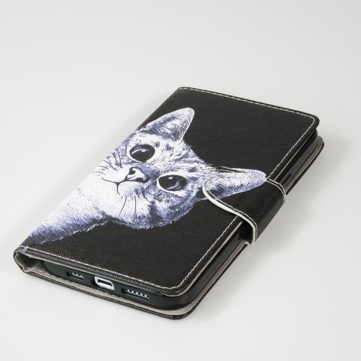 Produktbild PhoneLook Hülle Premium Wallet Flip-Magnetverschluss und Kartenfach Cat Looking at you (Apple iPhone 13)