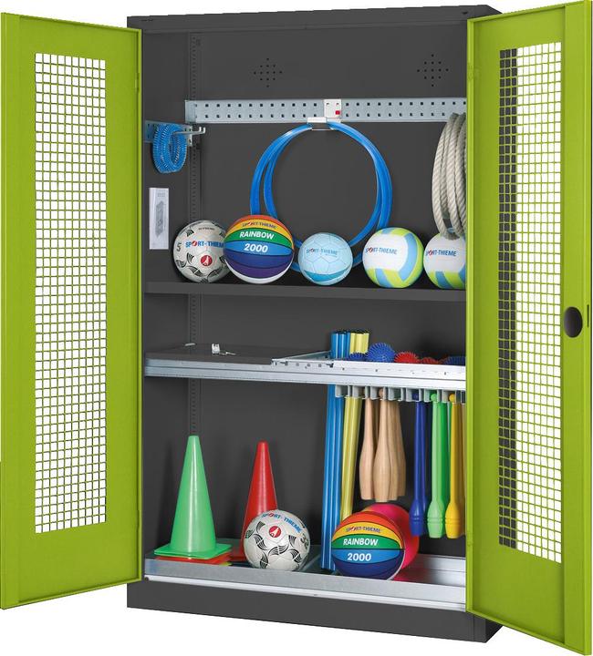 Produktbild C+P Modul-Sportgeräteschrank mit Komplettausstattung (HxBxT: 195x120x50 cm, mit Lochblech-Flügeltüren)