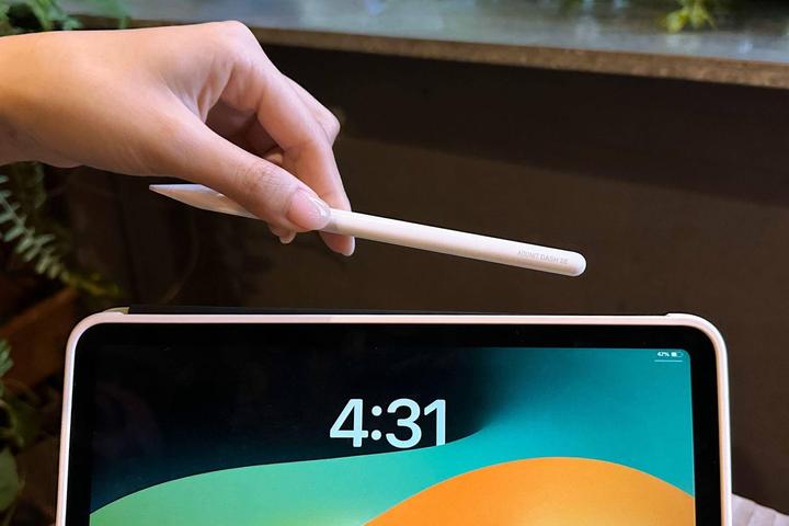 Image du produit Adonit Dash SE Stylet pour iOS & Android| blanc| ADJDSEW (ADJDSEW)