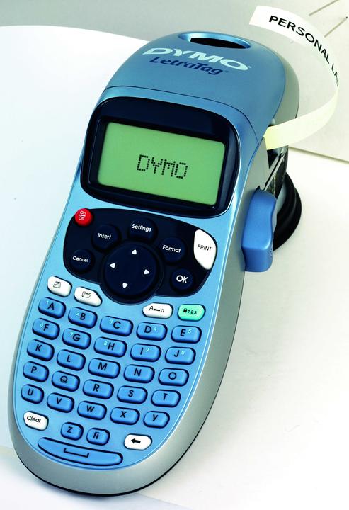 Produktbild Dymo Hand-Beschriftungsgerät "LetraTag PLUS", inkl. 1 Papierband in weiss & 1 Plastikband transparent