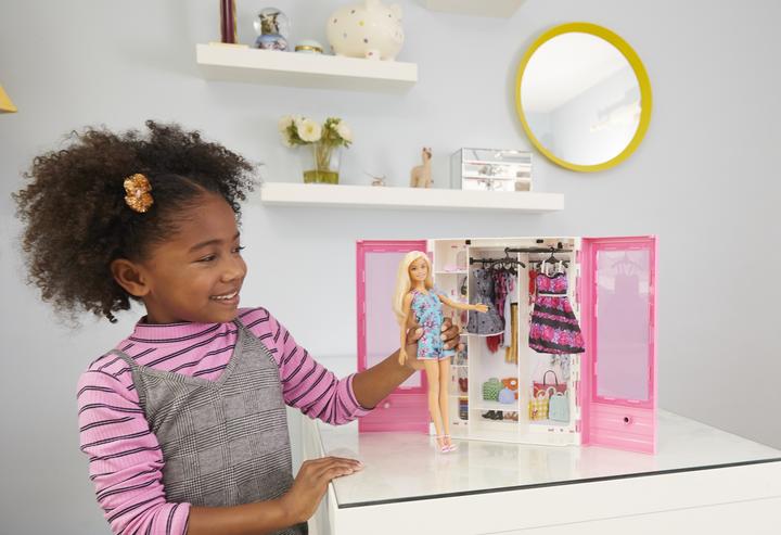 Produktbild Barbie Kleiderschrank mit Puppe