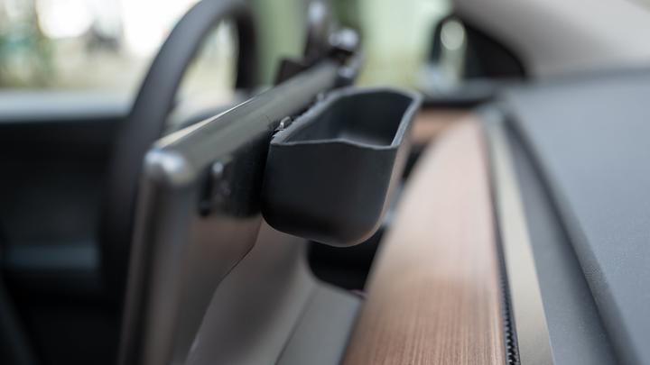 Image du produit Made4EV Support de téléphone portable et étui à lunettes pour la Tesla Model 3/Y